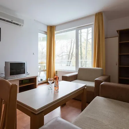 Private In Yassen * ساني بيتش